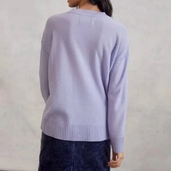 pilcro angie seamed cashmere sweater - Picture 2 of 7